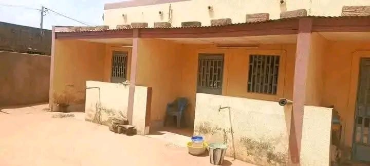 Celibaterium en vente à Kamboinsin