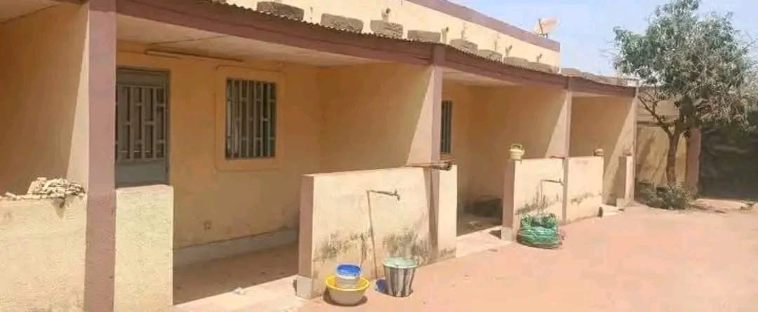 Celibaterium en vente à Kamboinsin