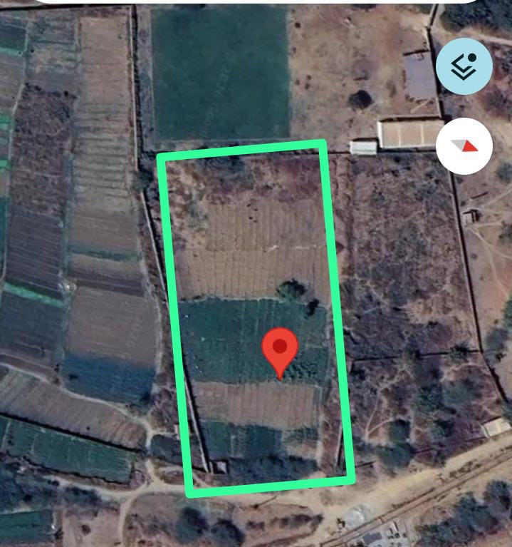 Terrain commercial 4600m² en vente à Kossodo