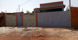 Cour de 7 pièces de 260 m² à vendre à Belleville – Burkina Faso